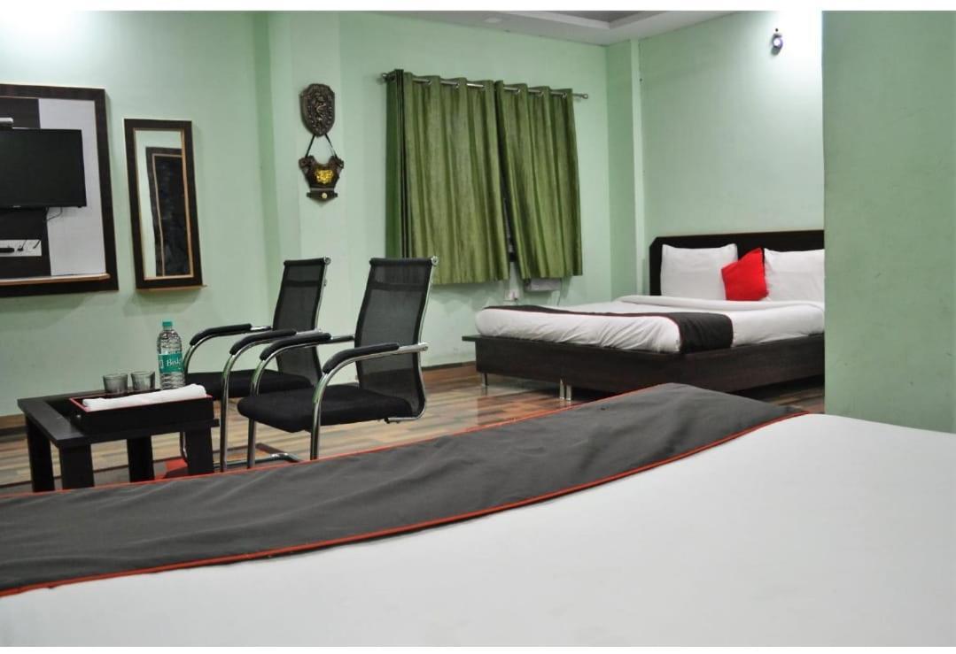 Hotel Atrium Inn Rishīkesh Dış mekan fotoğraf